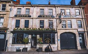Black Swan Hotel